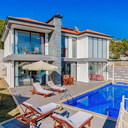 Villa Ustali